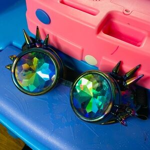Iridescent steampunk goggles